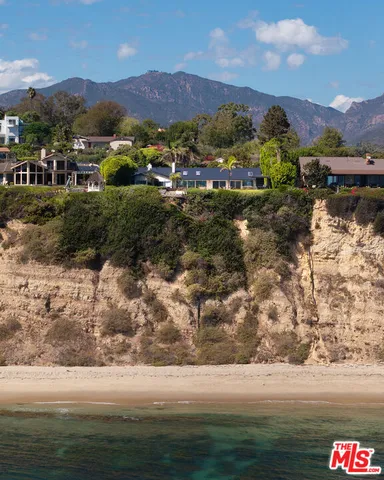 $25,000,000 | 29020 Cliffside Drive, Malibu, CA 90265