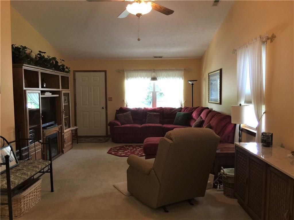 5656 Misty Ridge Drive Indianapolis, IN 46237 - Photo 8 of 26 Gallery Image 8