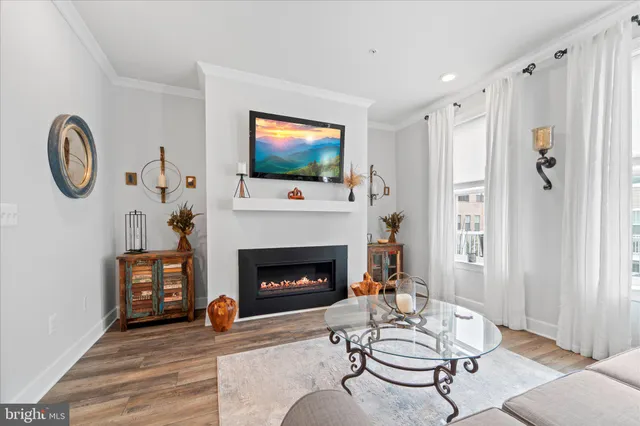 $595,000 | 45206 Lettermore Square, Sterling, VA 20166