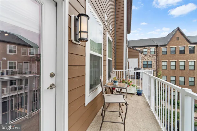 $595,000 | 45206 Lettermore Square, Sterling, VA 20166