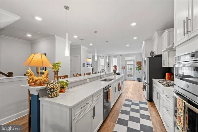 $595,000 | 45206 Lettermore Square, Sterling, VA 20166