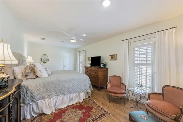 $539,000 | 1802 Hickory Lane, Brenham, TX 77833