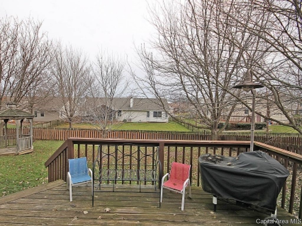 2012 Appleton Drive Springfield, IL 62711 - Photo 30 of 32 Gallery Image 30