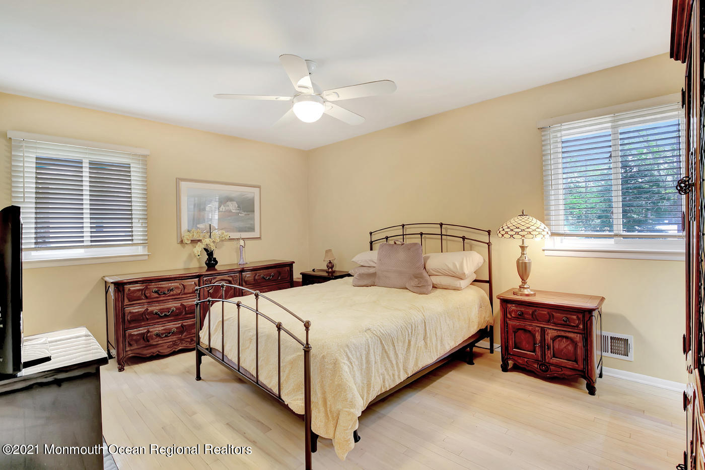 42 Regina Road Morganville, NJ 07751 - Photo 15 of 29 Bedroom