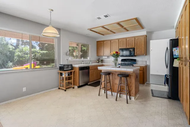 $549,000 | 1712 Patton Drive, Modesto, CA 95356