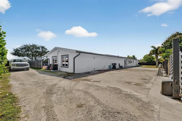 $8,500 | 16405 Southwest 228th Street, Unit 1, Miami, FL 33170