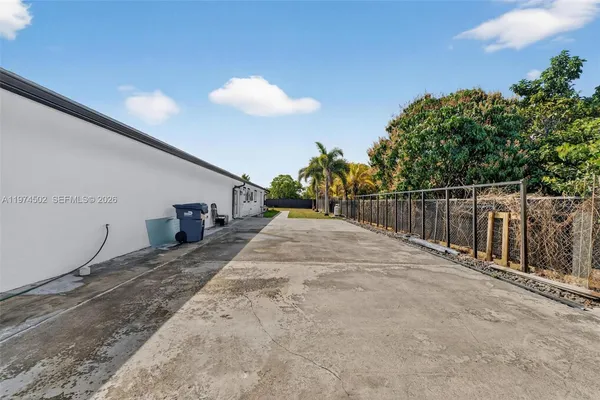 $8,500 | 16405 Southwest 228th Street, Unit 1, Miami, FL 33170