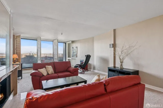 $925,000 | 2295 Vallejo Street, Unit 312, San Francisco, CA 94123