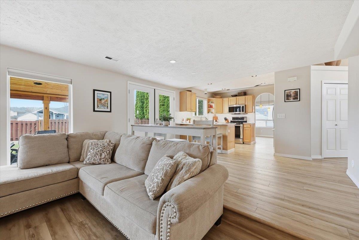 3301 South Vercler Road Spokane, WA 99206 - Photo 17 of 45