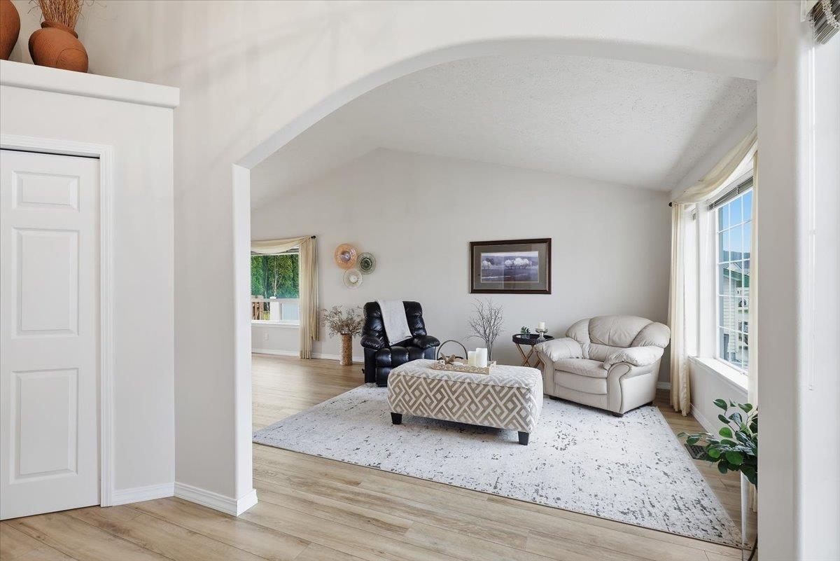 3301 South Vercler Road Spokane, WA 99206 - Photo 6 of 45