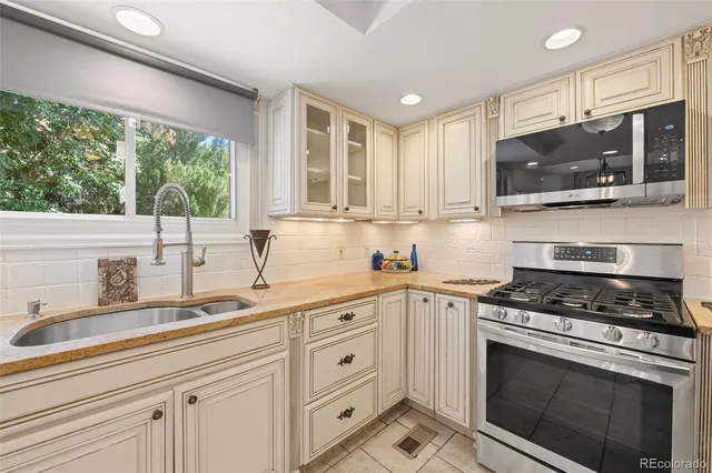 $730,000 | 9368 Harvard Drive, Highlands Ranch, CO 80130