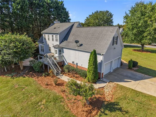 $525,000 | 7710 Sorrel Run Court, Summerfield, NC 27358