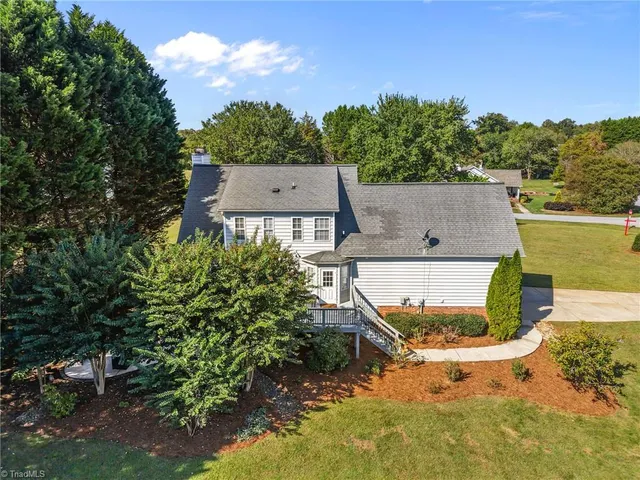 $525,000 | 7710 Sorrel Run Court, Summerfield, NC 27358