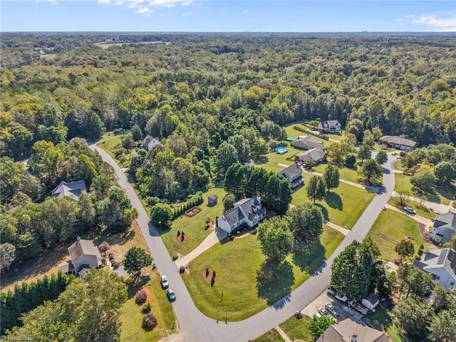 $525,000 | 7710 Sorrel Run Court, Summerfield, NC 27358