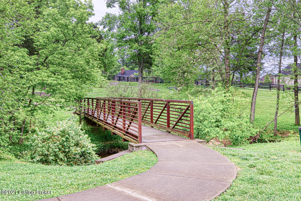 12514 Echo Bridge Road Louisville, KY 40243 - Photo 37 of 39 12514_Echo_Bridge_Rd-38