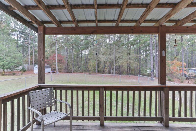 225 Ledbetter Road Rockingham, NC 28379 - Photo 8 of 28 1O8A7631_preview_jpeg