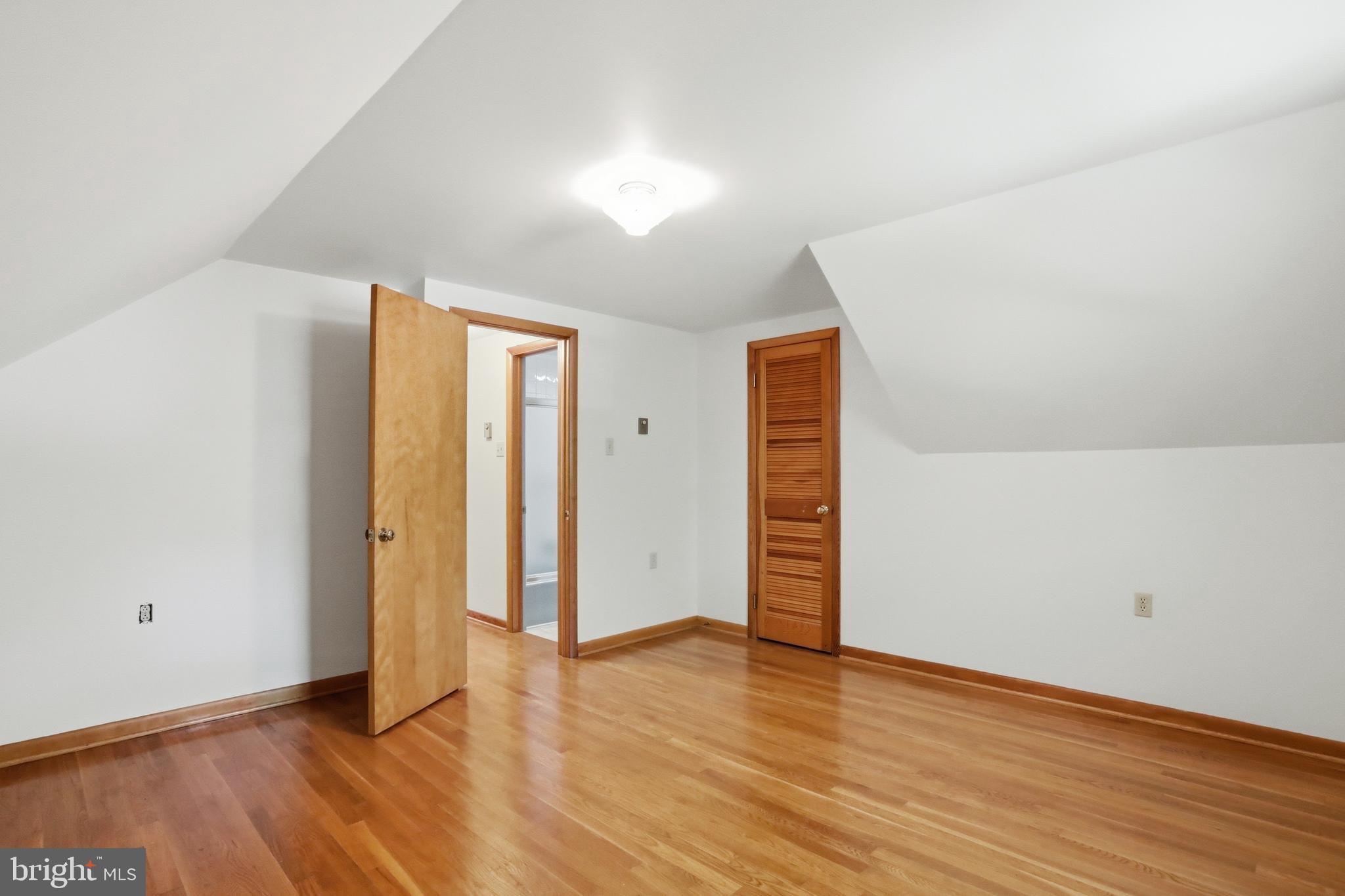 206 Dogwood Road Winchester, VA 22602 - Photo 25 of 39 Bedroom 3