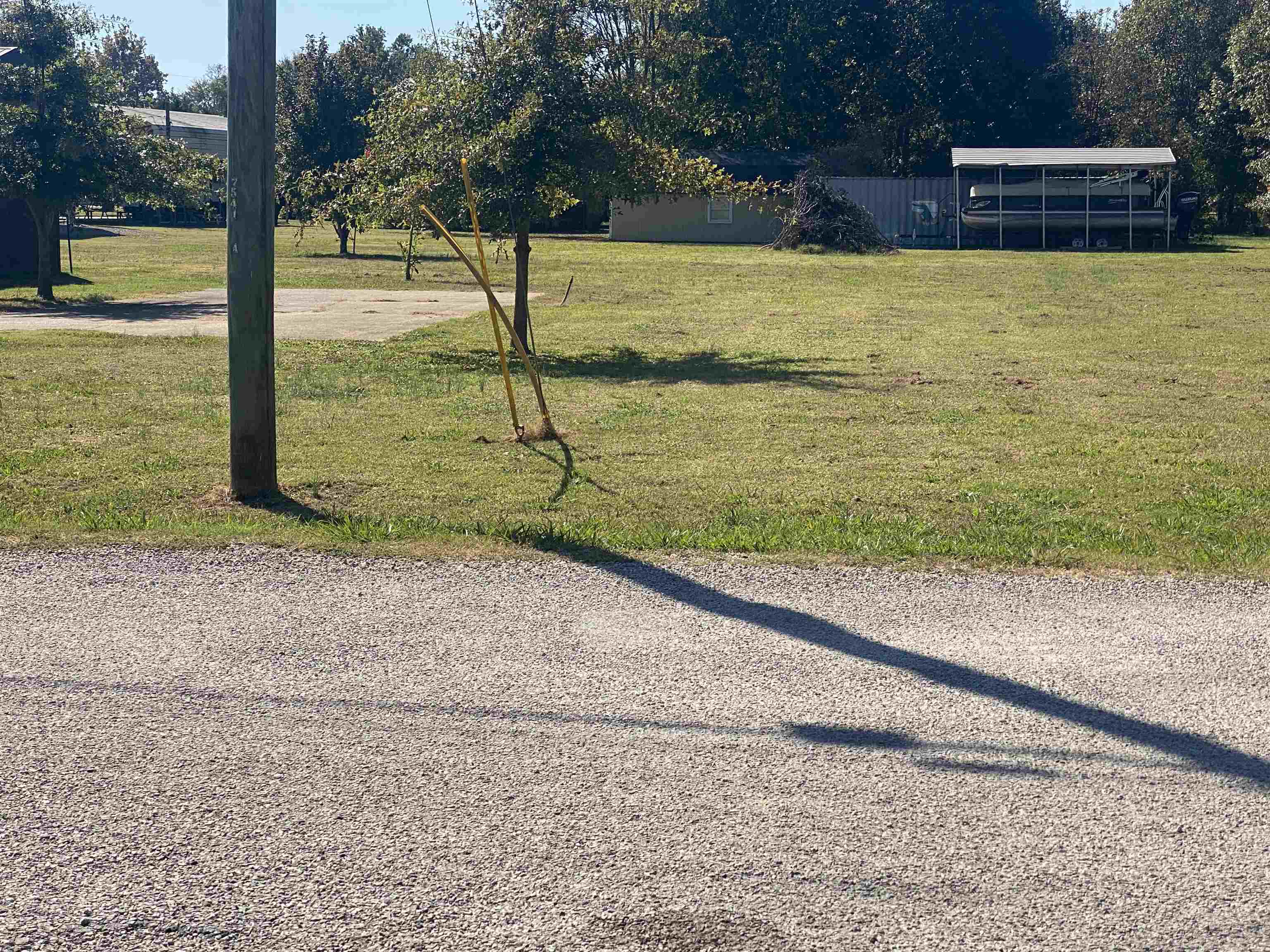 2 Catfish Lane Crump, TN 38327 - Photo 6 of 12