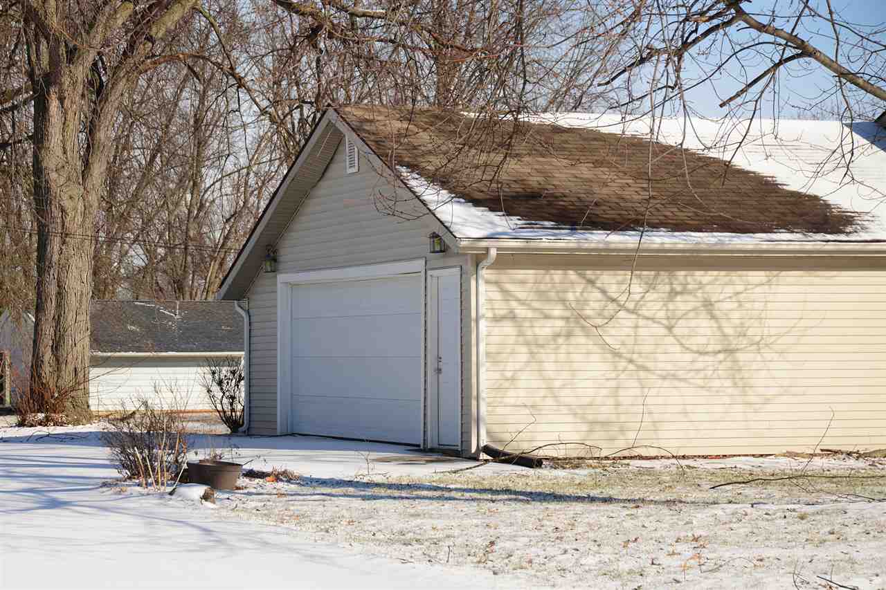 4831 Northlane Road Fort Wayne, IN 46815 - Photo 6 of 34