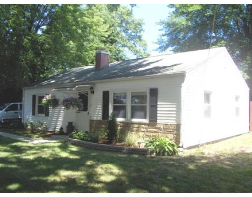 119 Methuen Street Springfield, MA 01119 - Photo 3 of 21 Gallery Image 3