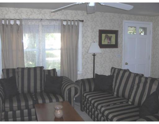 119 Methuen Street Springfield, MA 01119 - Photo 5 of 21 Gallery Image 5