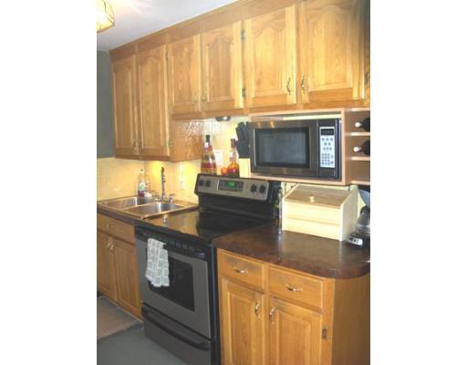 119 Methuen Street Springfield, MA 01119 - Photo 8 of 21 Gallery Image 8