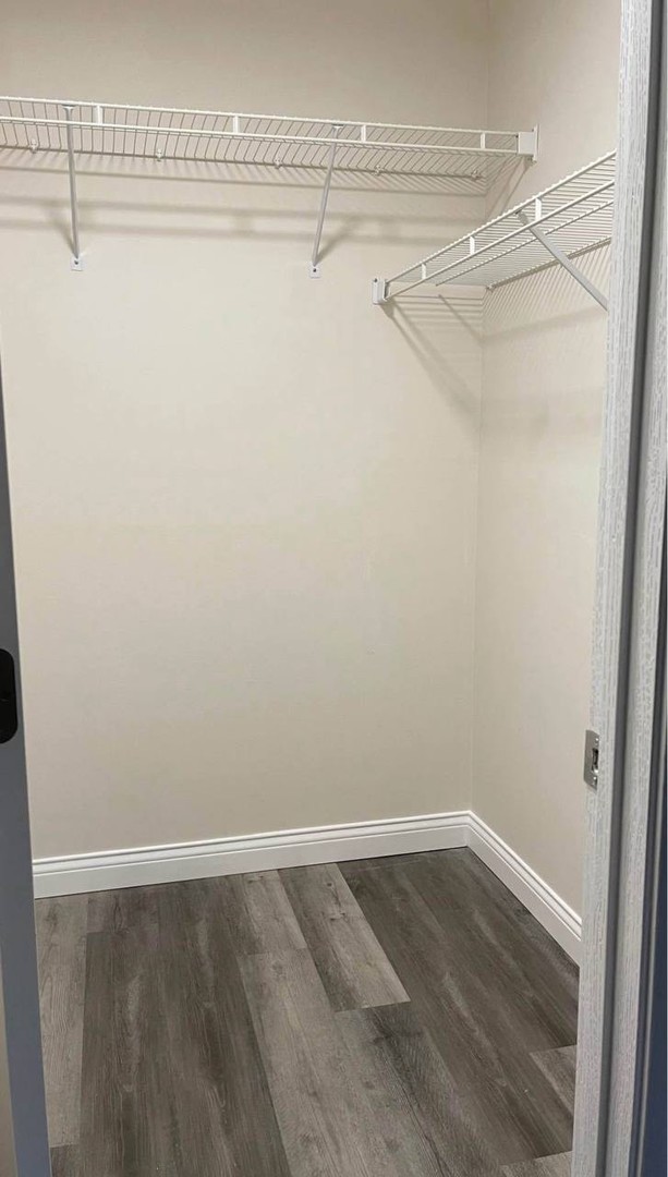 633 South Virginia Road, Unit 116 Crystal Lake, IL 60014 - Photo 9 of 10