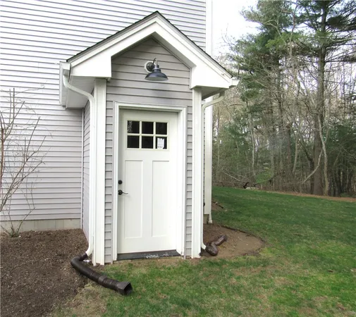 $375,000 | 15 Jupiter Lane, Unit A, Richmond, RI 02898