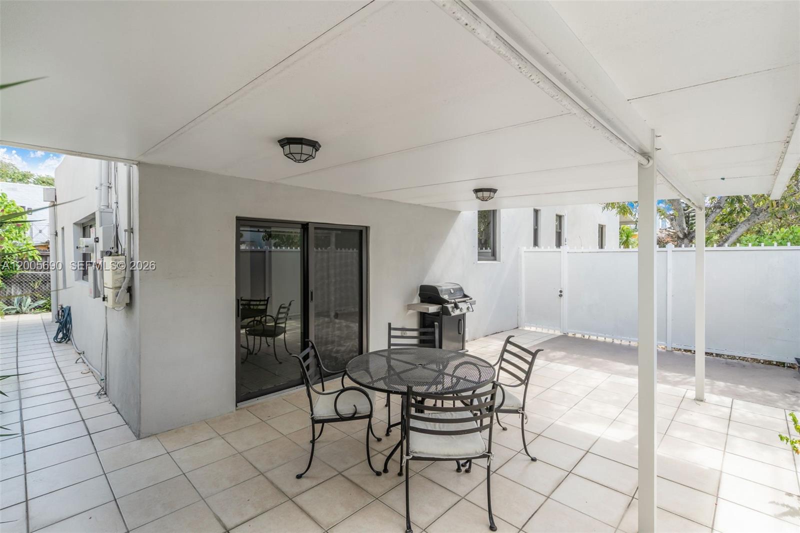 944 Southwest 10th Avenue Miami, FL 33130 - Photo 31 of 37