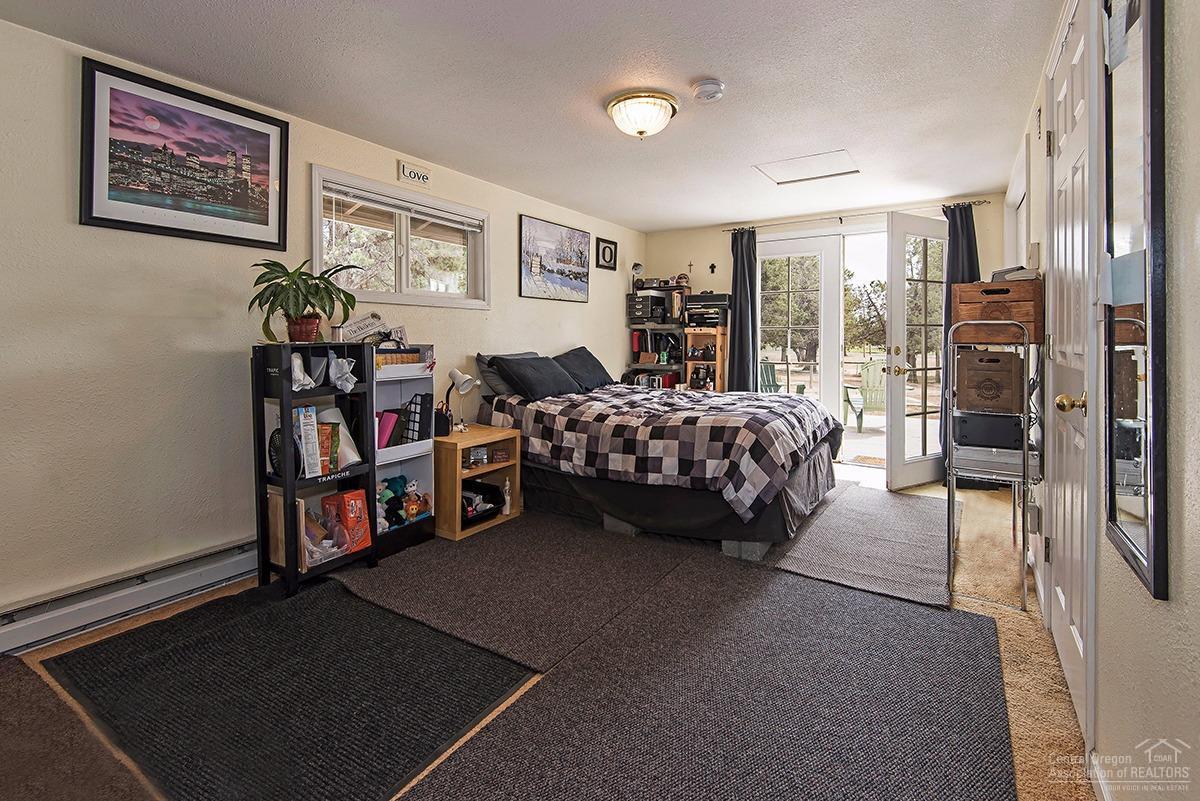 19084 Dayton Road Bend, OR 97703 - Photo 9 of 19 Additional Photo