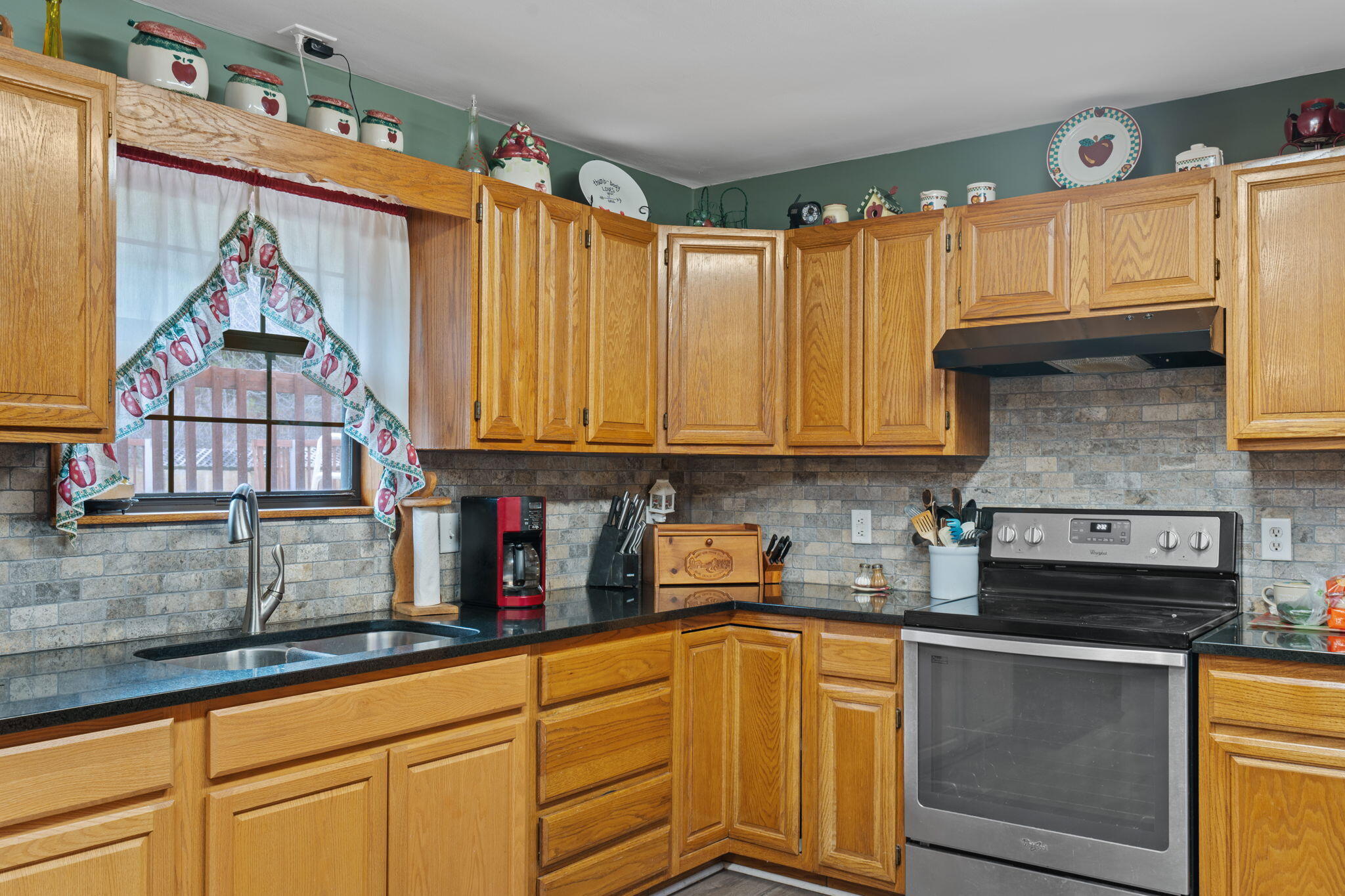 817 Old Federal Road Old Fort, TN 37362 - Photo 14 of 33 14-web-or-mls-Old Federal - Theba-14