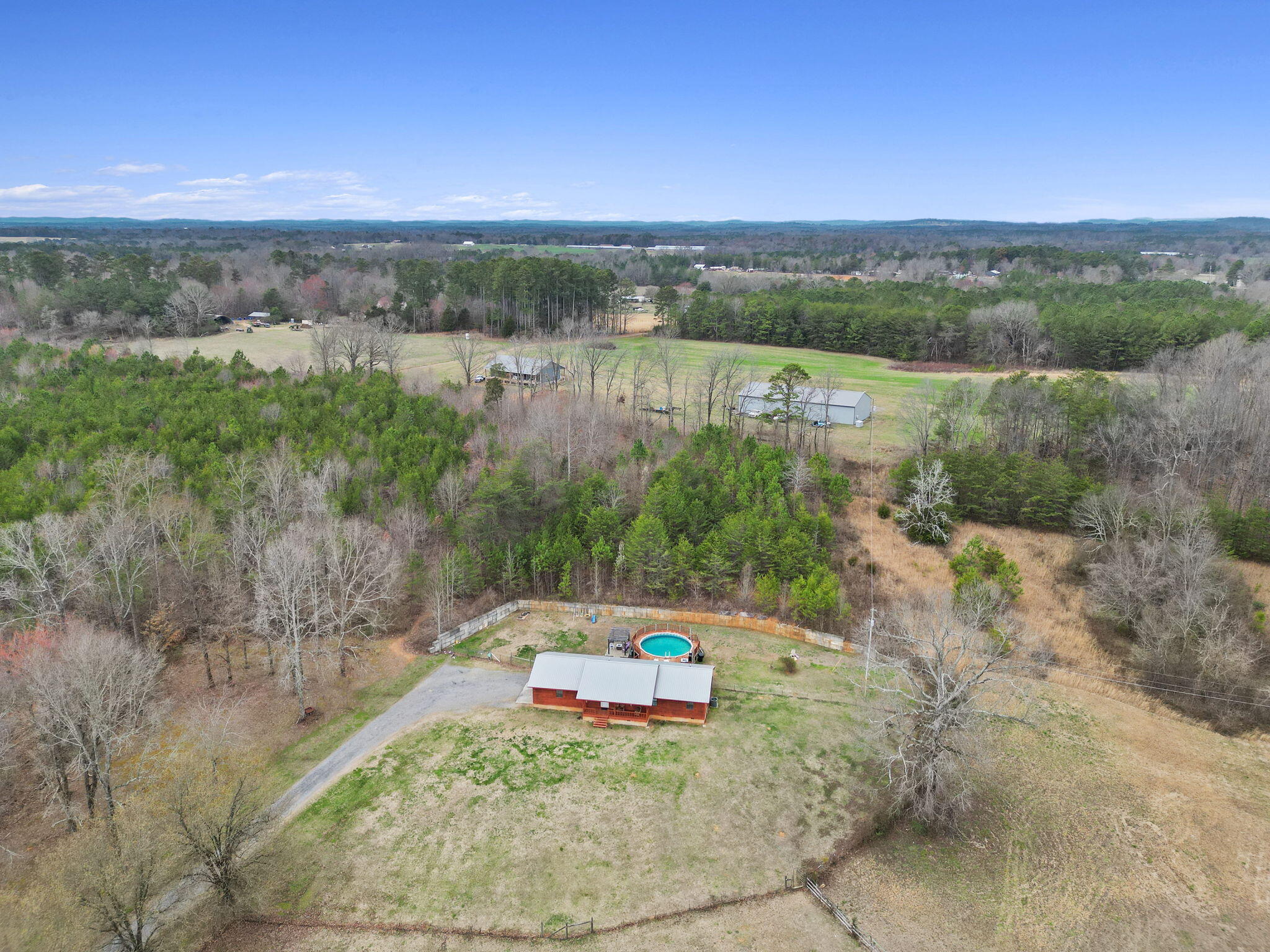 817 Old Federal Road Old Fort, TN 37362 - Photo 4 of 33 3-web-or-mls-Old Federal - Theba-3