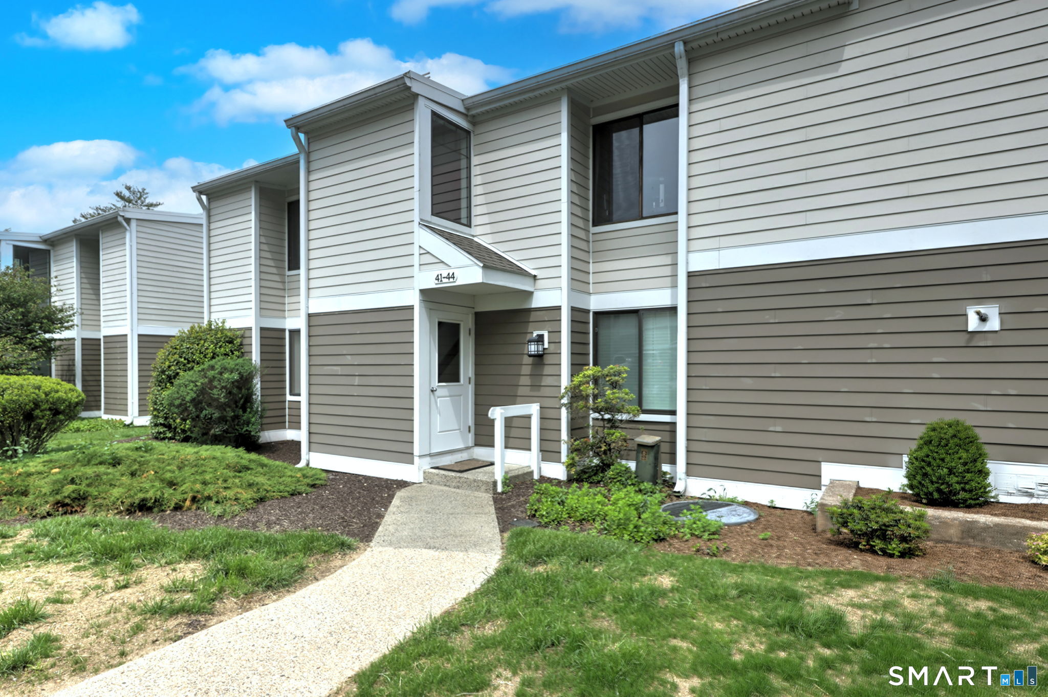 43 Lawson Lane, Unit 43 Ridgefield, CT 06877 - Photo 2 of 39