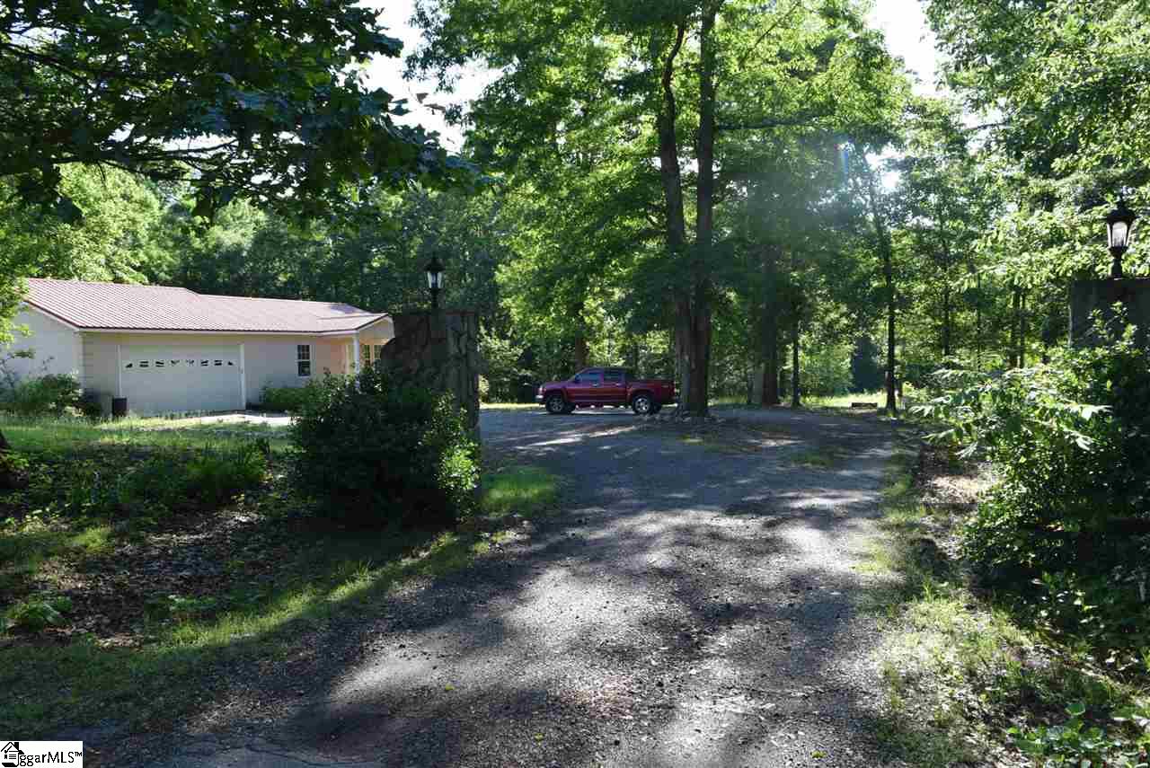 195 Ben Bonner Road Cowpens, SC 29330 - Photo 2 of 27