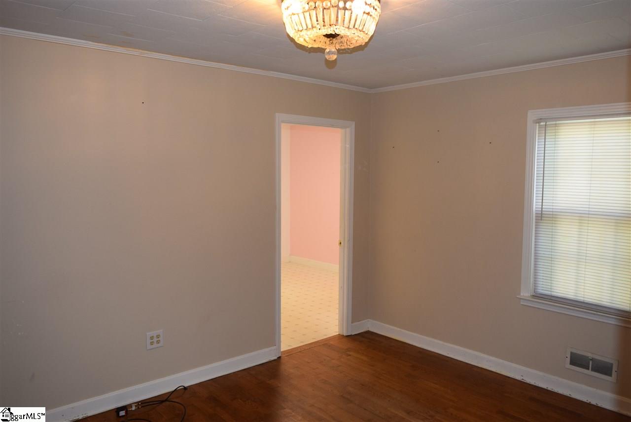 195 Ben Bonner Road Cowpens, SC 29330 - Photo 14 of 27