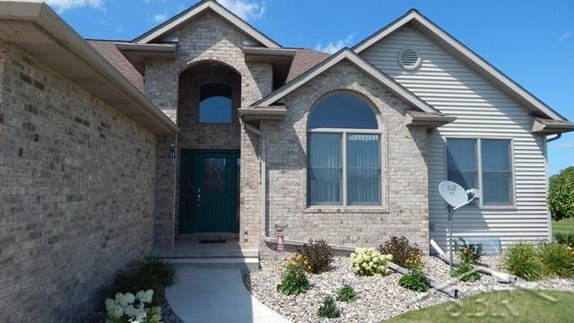 8482 Midland Road Freeland, MI 48623 - Photo 2 of 32 31297920-1.JPG