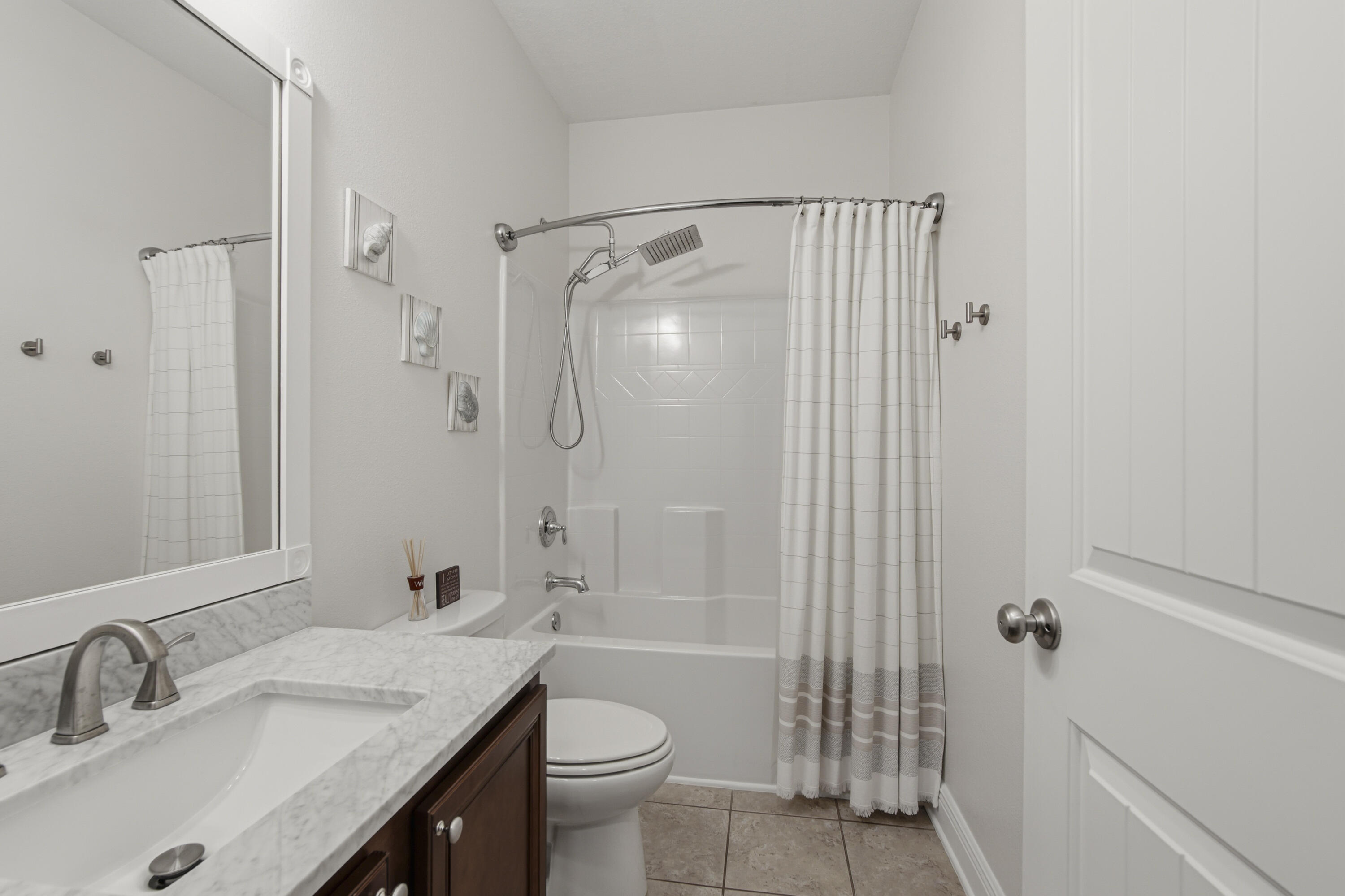240 Whitman Way Freeport, FL 32439 - Photo 25 of 68 DSC00140 (1)