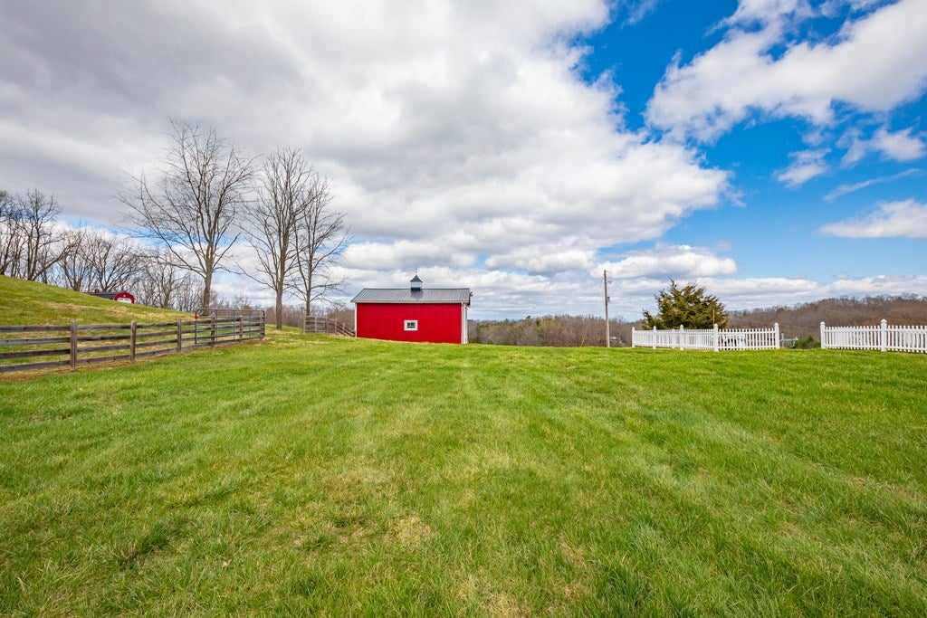 3727 Hodge Hollow Road Pulaski, VA 24301 - Photo 62 of 75 Gallery Image 62