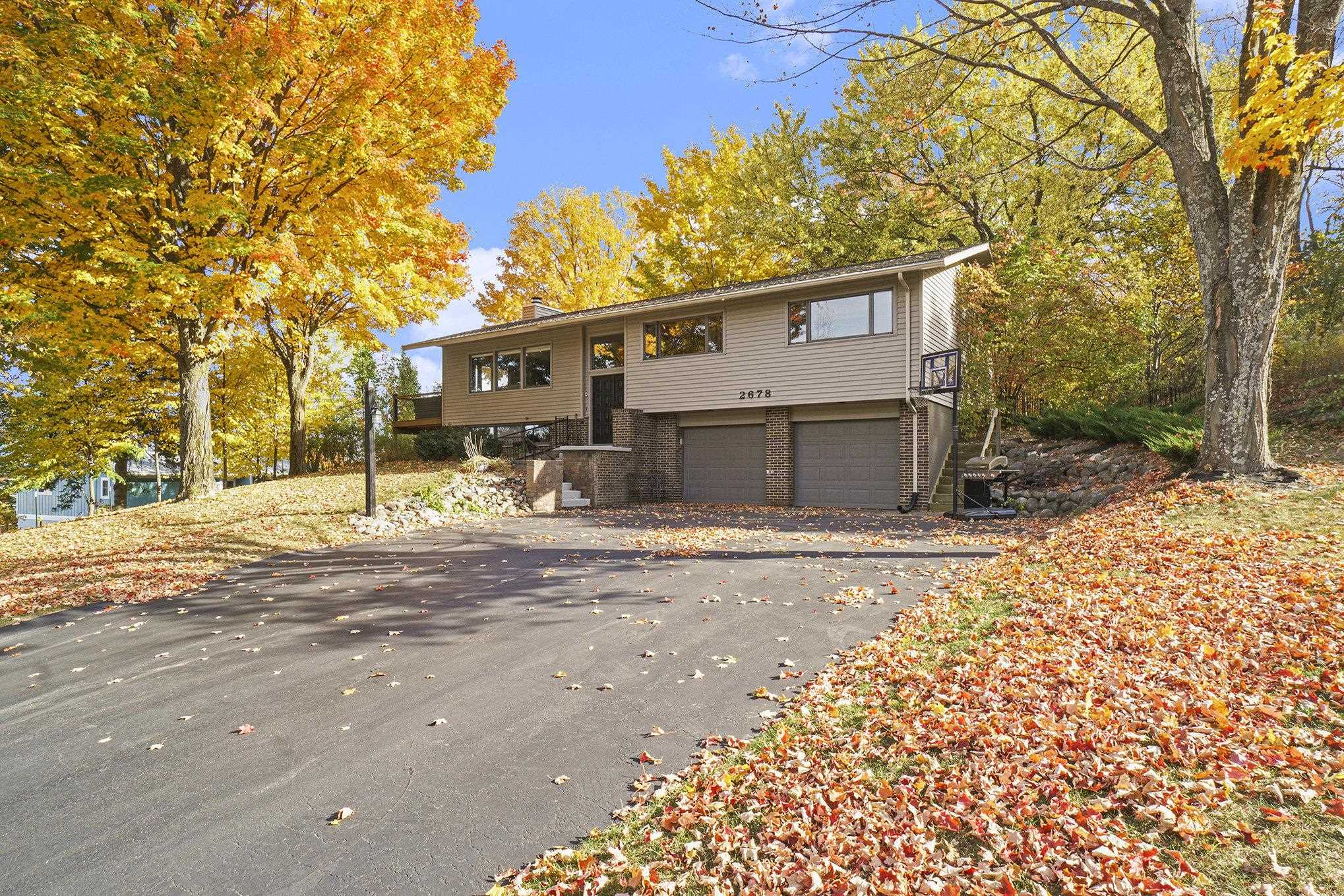 2678 Blue Ridge Lane Traverse City, MI 49685 - Photo 6 of 50 1928397-3e200973-5f8a-40f8-802f-50065f5024c6.JPG