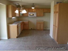 315 Huntington Road Chatham, IL 62629 - Photo 4 of 9 Gallery Image 4