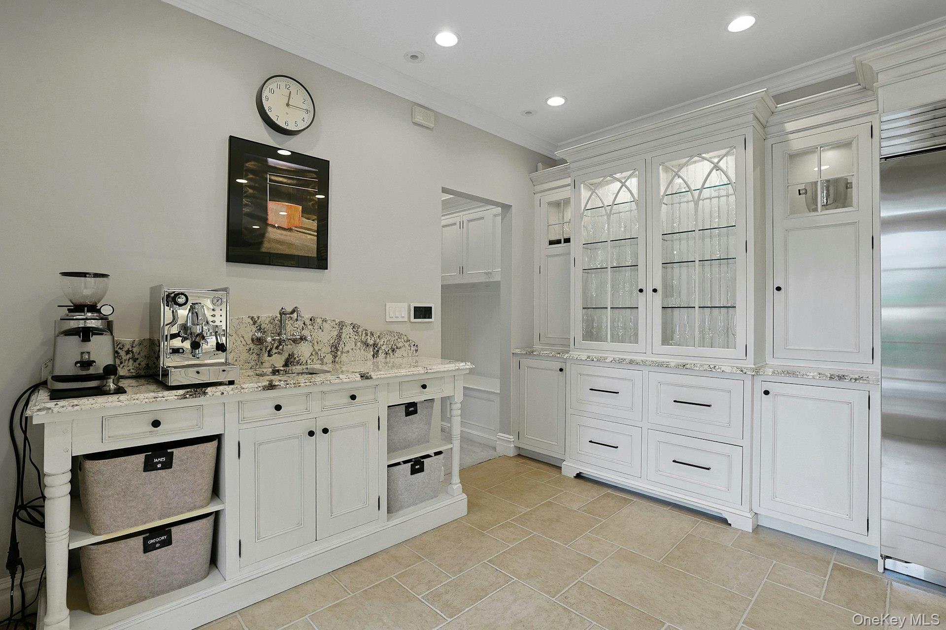 7 Forest Circle New Rochelle, NY 10804 - Photo 16 of 49