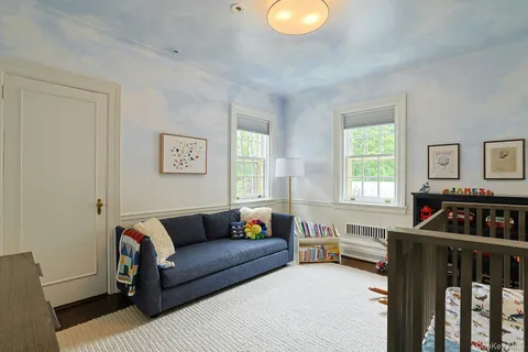 $2,950,000 | 7 Forest Circle, New Rochelle, NY 10804