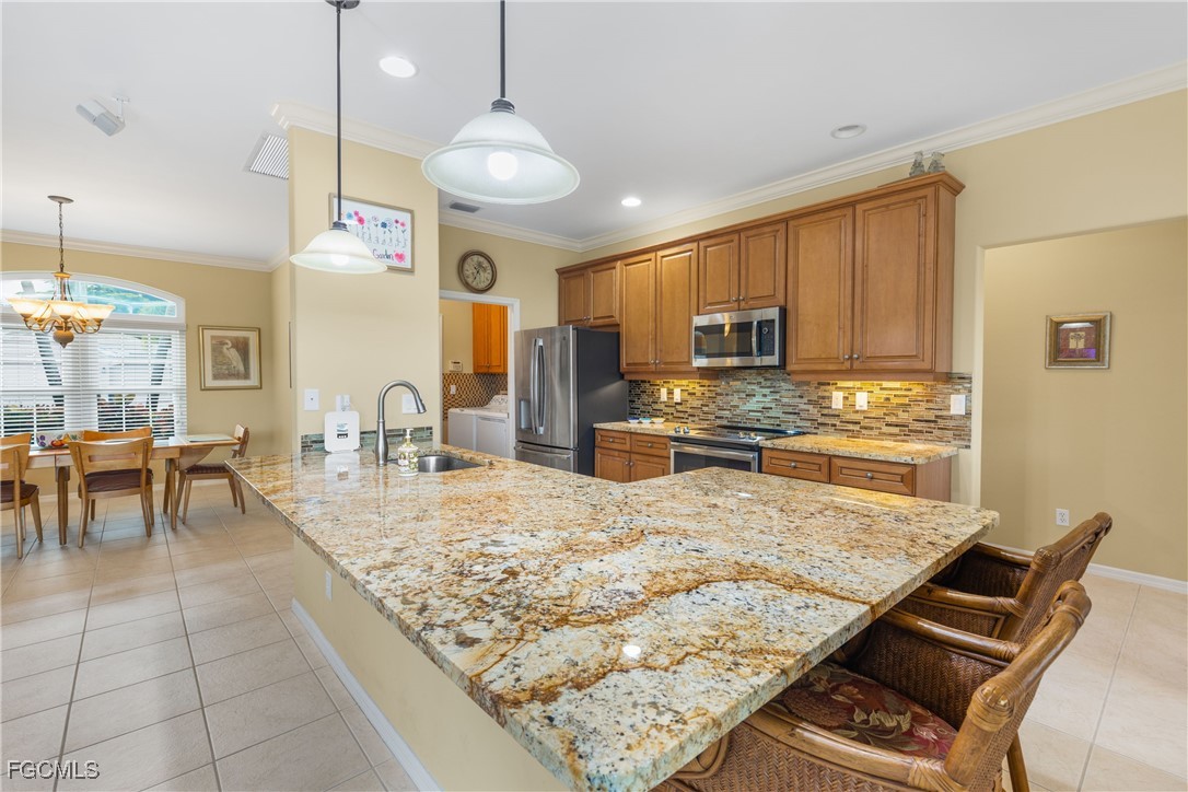 15040 Balmoral Loop Fort Myers, FL 33919 - Photo 9 of 40