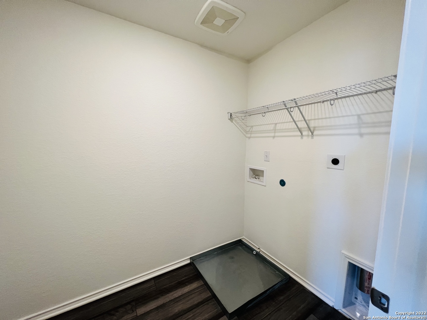 8907 Colony Meadow Converse, TX 78109 - Photo 29 of 31 a view of small space