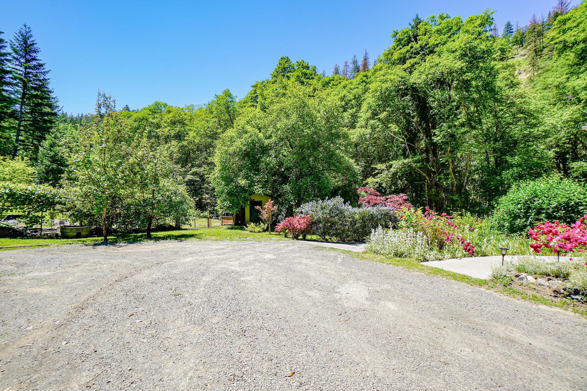 10320 Wagner Creek Road Talent, OR 97540 - Photo 63 of 67 DSC06125