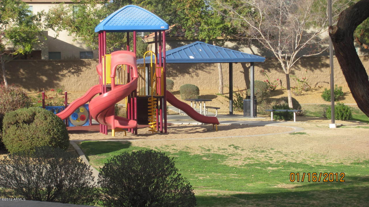 9363 West Eaton Road Phoenix, AZ 85037 - Photo 2 of 4 PARK