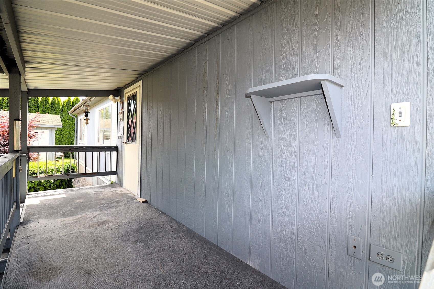 214 Chapman Road, Unit 8 Castle Rock, WA 98611 - Photo 11 of 40