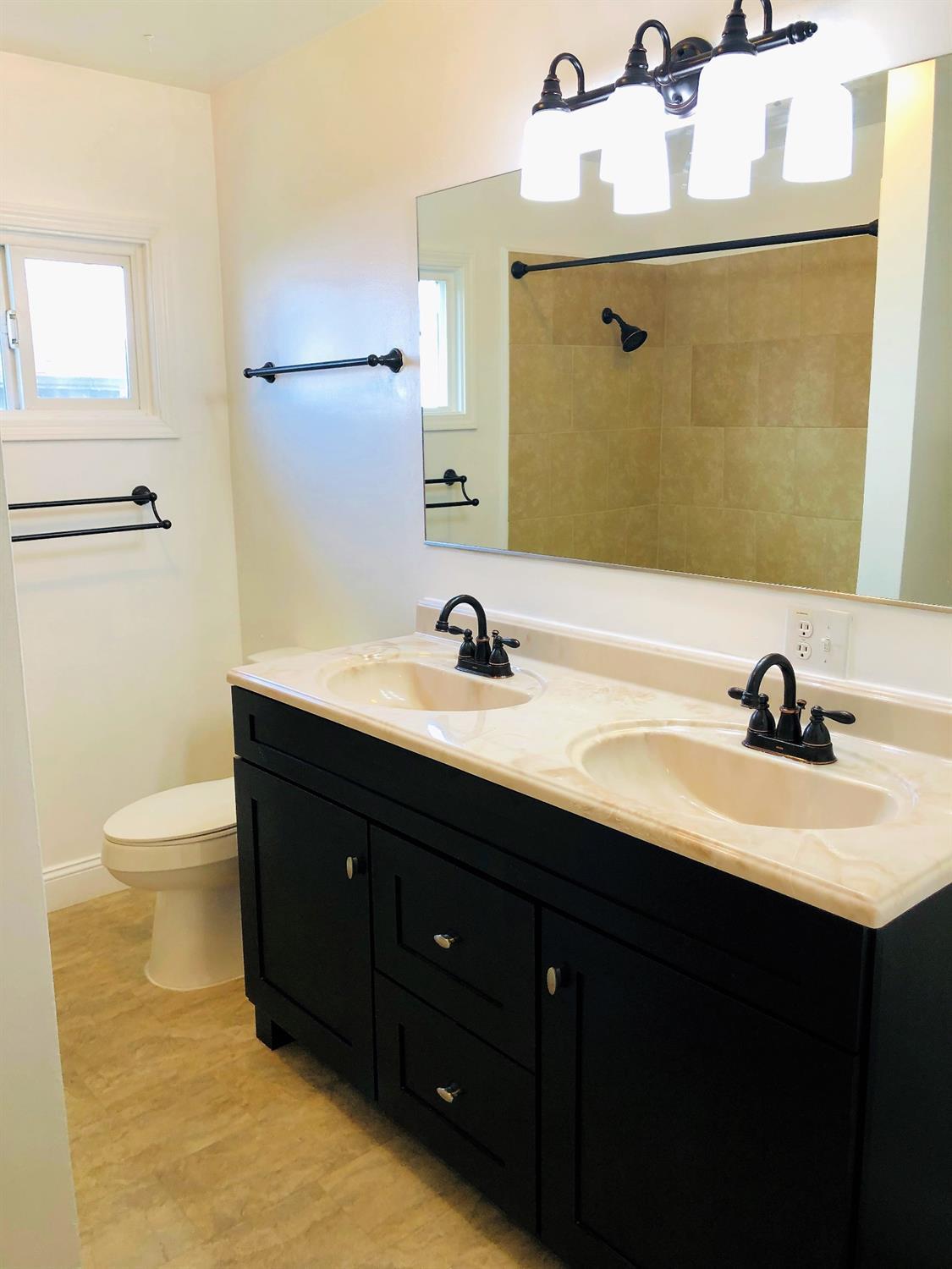 1261 Spring Street Medford, OR 97504 - Photo 17 of 26 Additional Photo