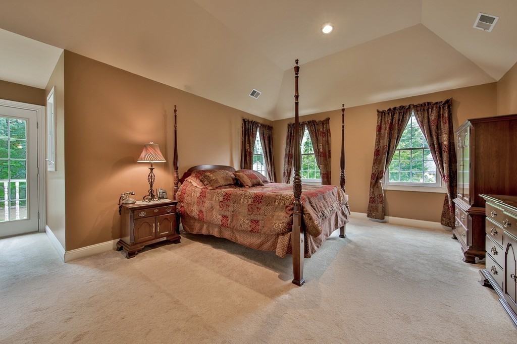 137 Green Road Bolton, MA 01740 - Photo 14 of 24