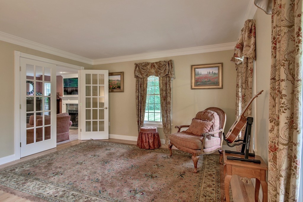 137 Green Road Bolton, MA 01740 - Photo 10 of 24